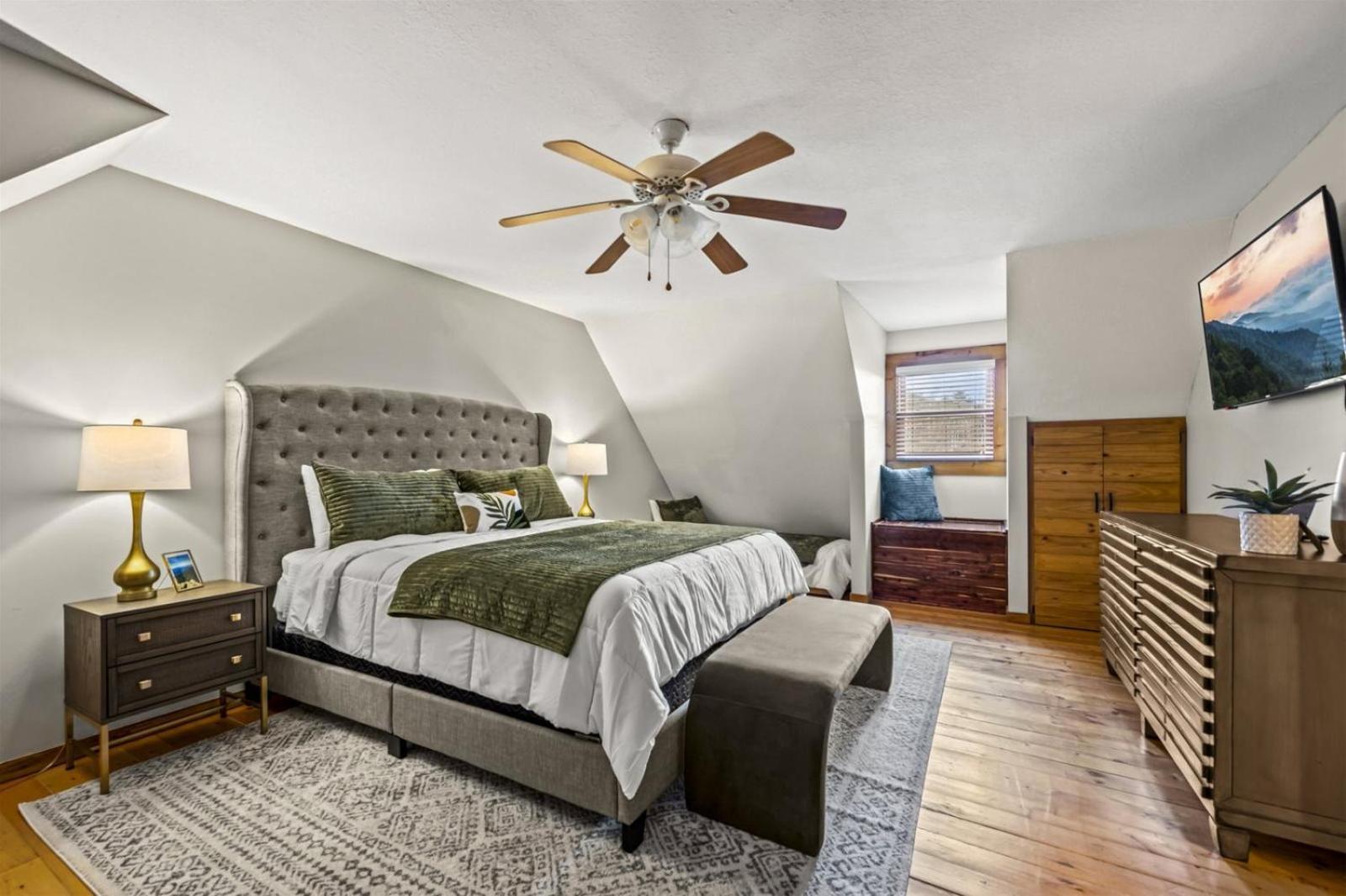 Hidden Star Hideaway-Blackberry Farm-Smoky Mtn Nat Park-Hot Tub- Fire Pit- Fenced Yard- Pet Friendly Walland Luaran gambar