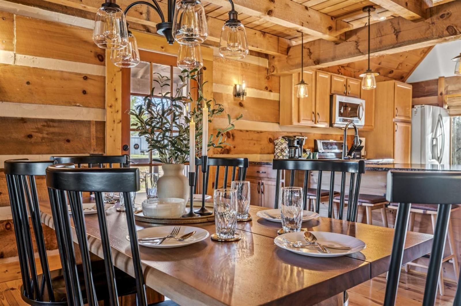 Hidden Star Hideaway-Blackberry Farm-Smoky Mtn Nat Park-Hot Tub- Fire Pit- Fenced Yard- Pet Friendly Walland Luaran gambar