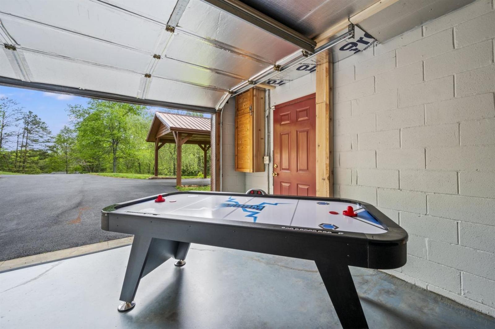 Hidden Star Hideaway-Blackberry Farm-Smoky Mtn Nat Park-Hot Tub- Fire Pit- Fenced Yard- Pet Friendly Walland Luaran gambar